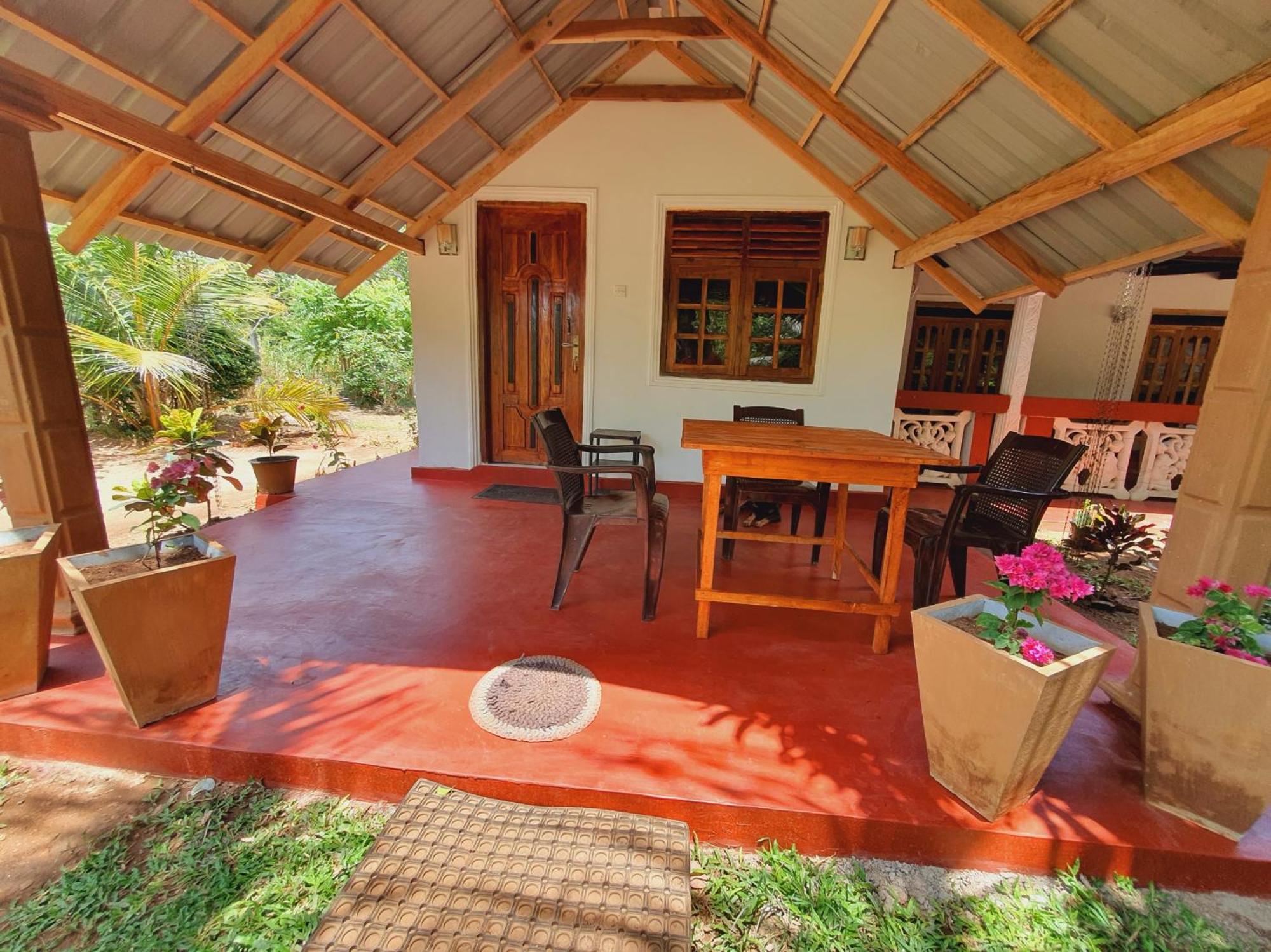 Jungle Eco Lodge & Safari Sigiriya Ngoại thất bức ảnh